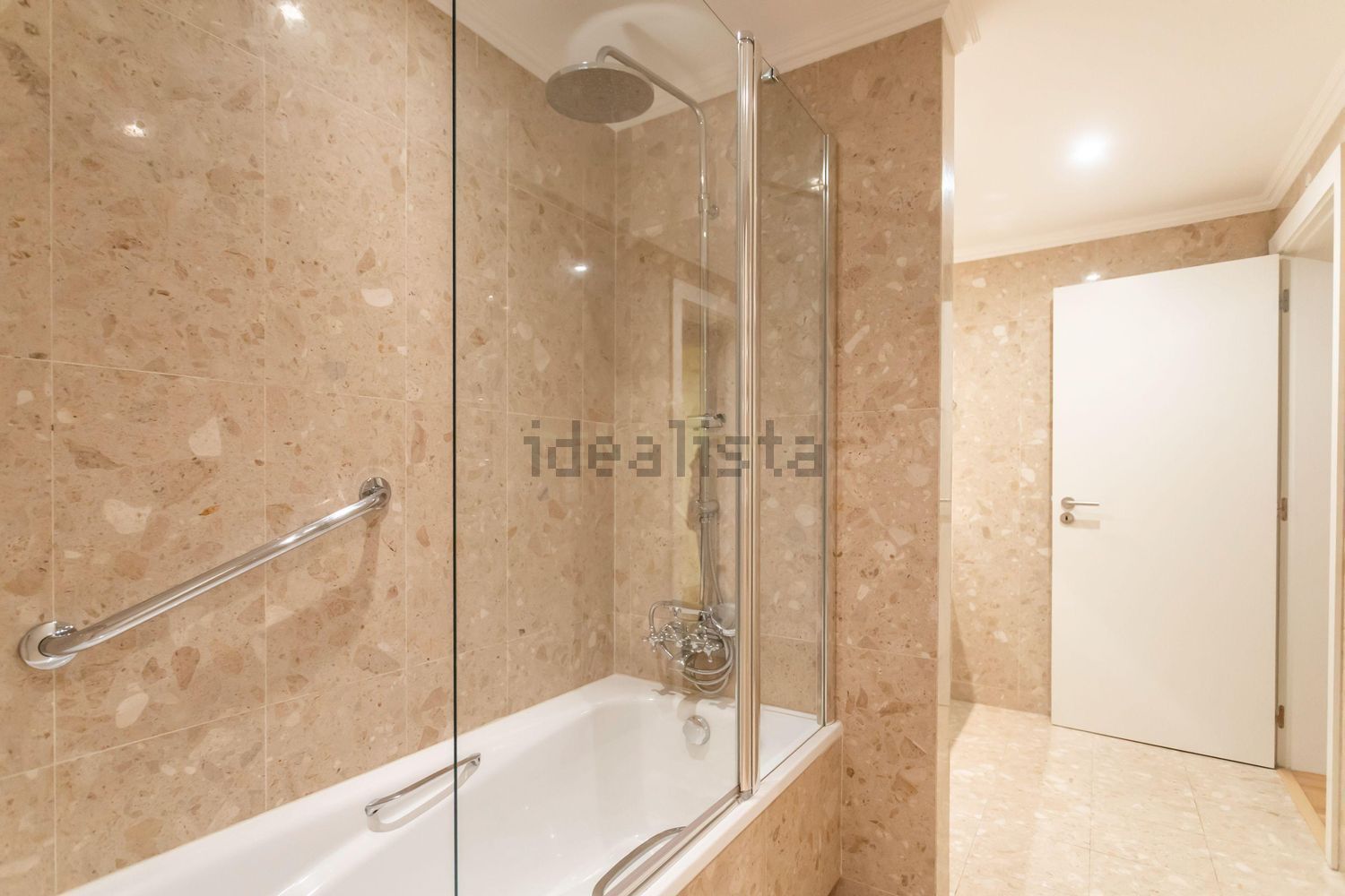 公寓 t3出售在Mouraria - Castelo - 卫生间