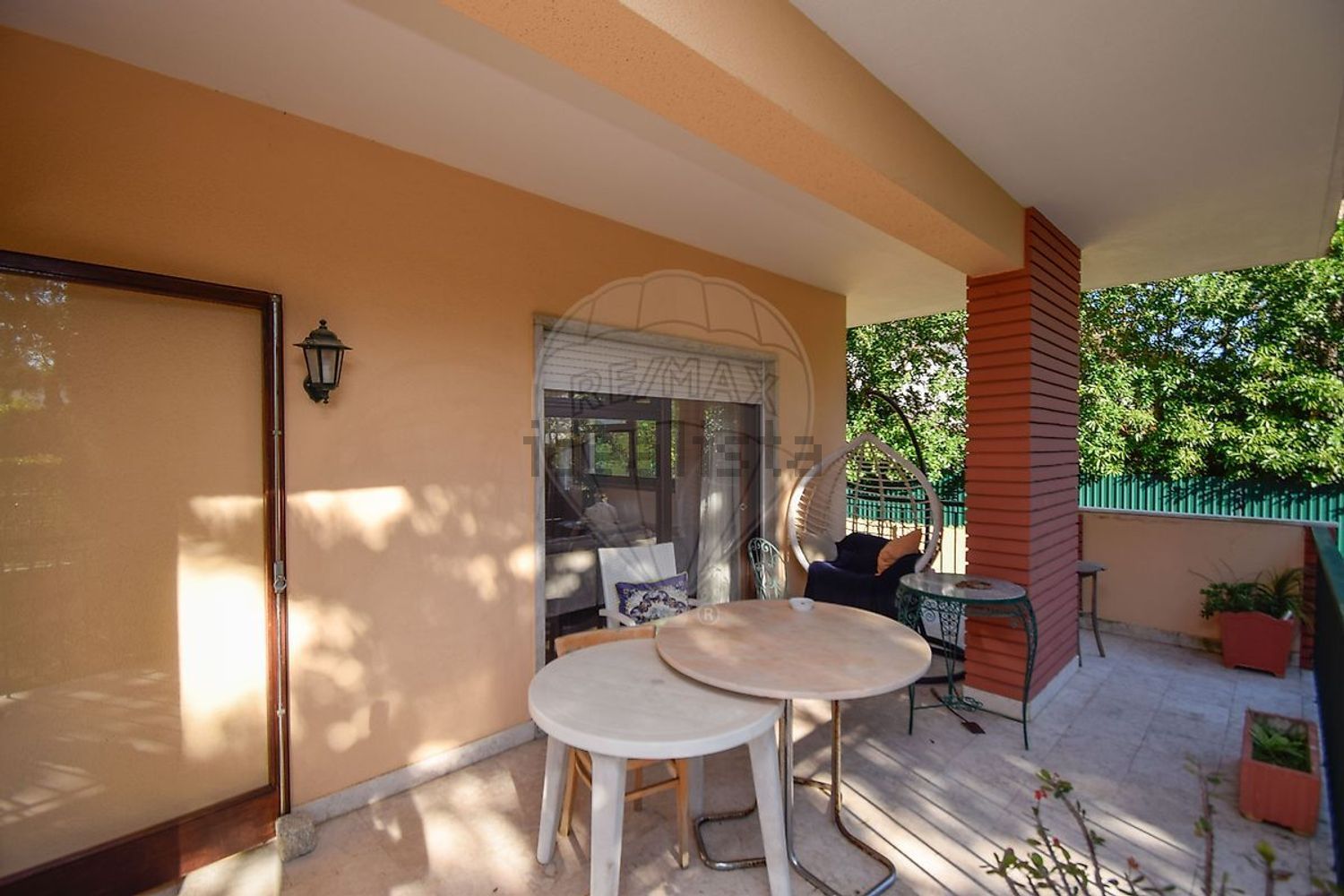 小楼房或独栋别墅出售在Rua da Quinta das Palmeiras - 客厅