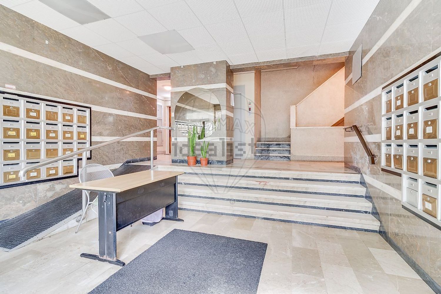 公寓 t2出售在Praceta Filinto Elísio - 详情