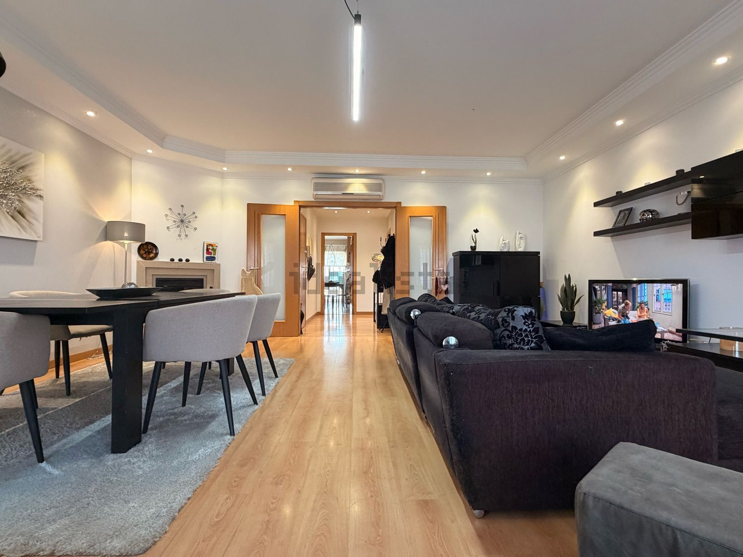 公寓 t3出售在Rua 1 de Novembro - 客厅