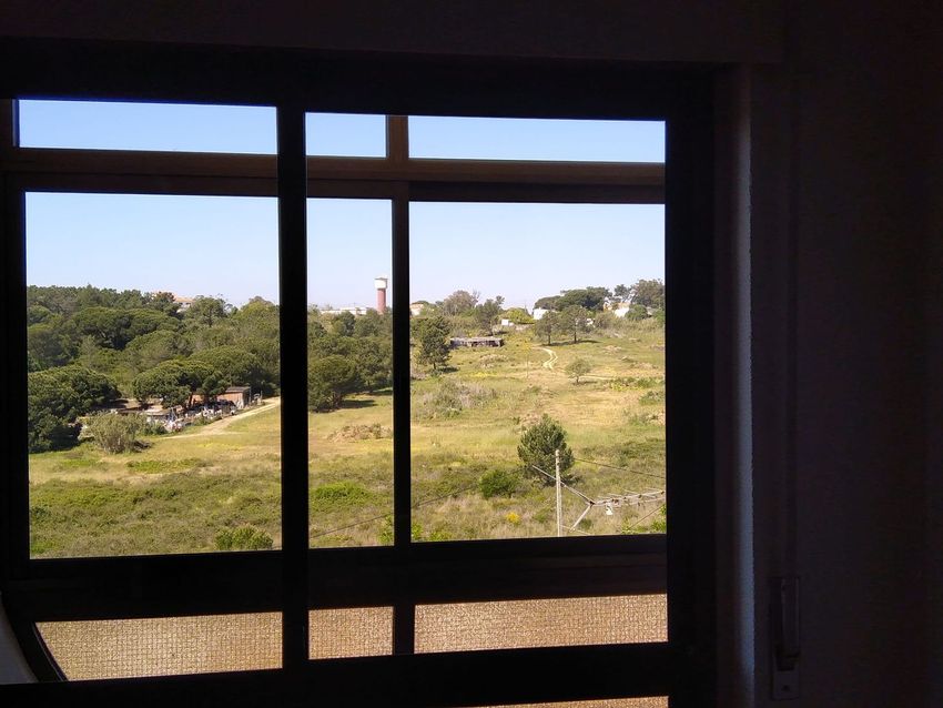 出租公寓 t2在Rua Isadora Duncan, 14