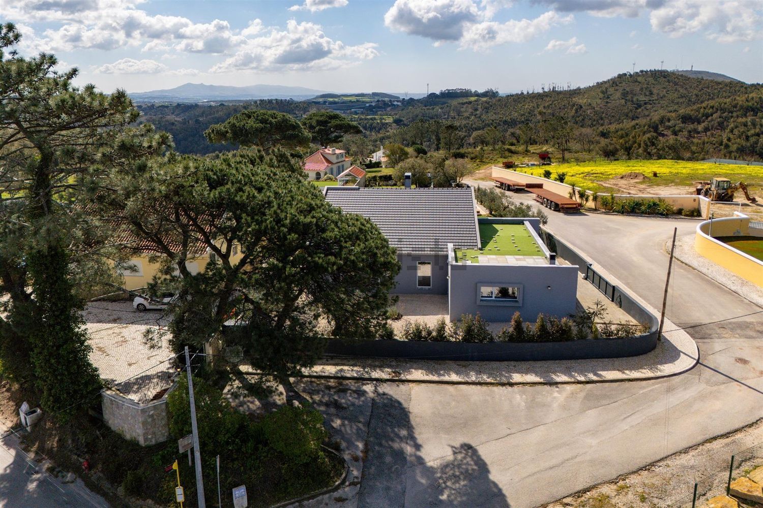 小楼房或独栋别墅出售Em539 - 照片