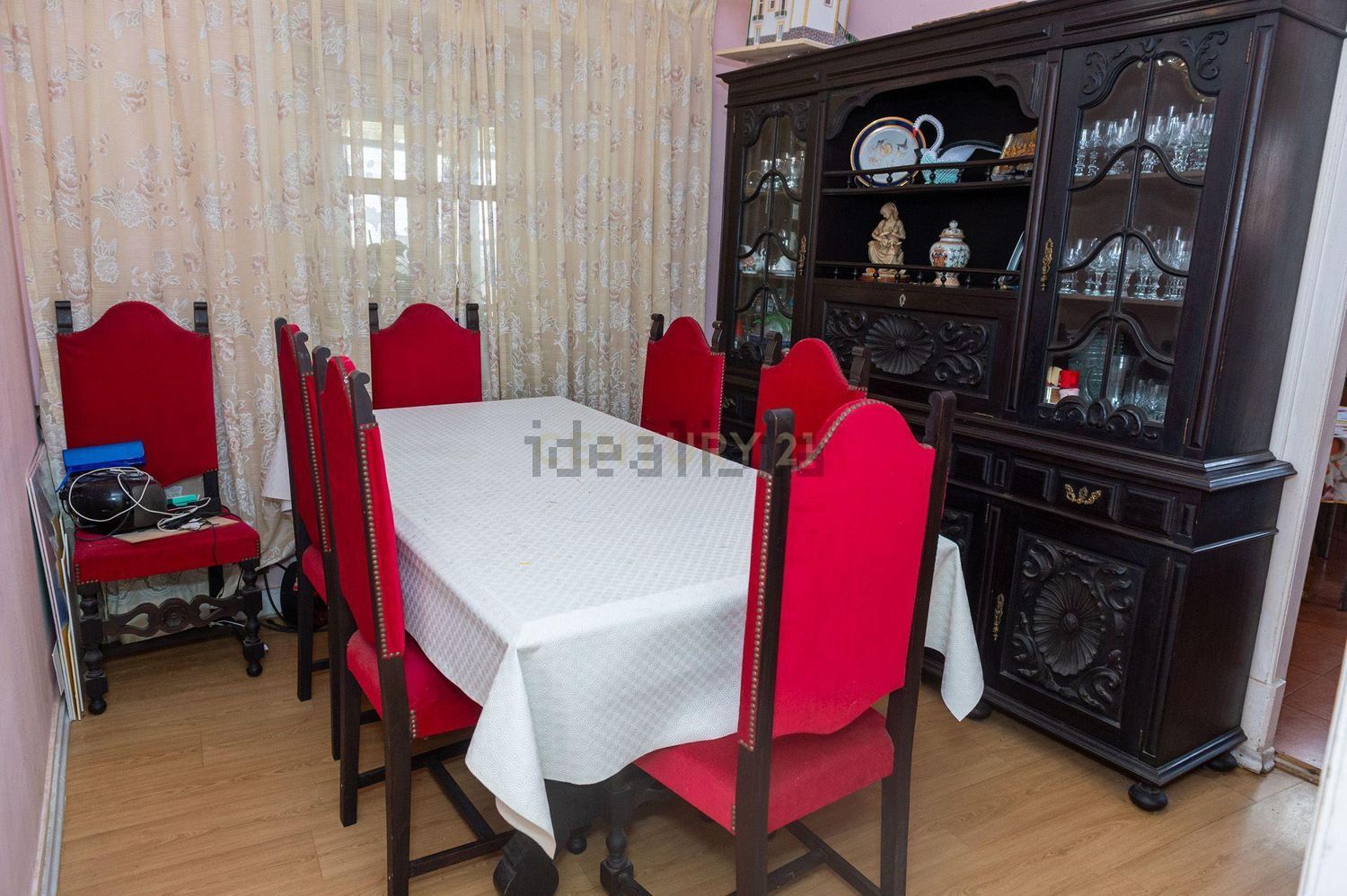 双拼别墅出售在Fanhões - 客厅