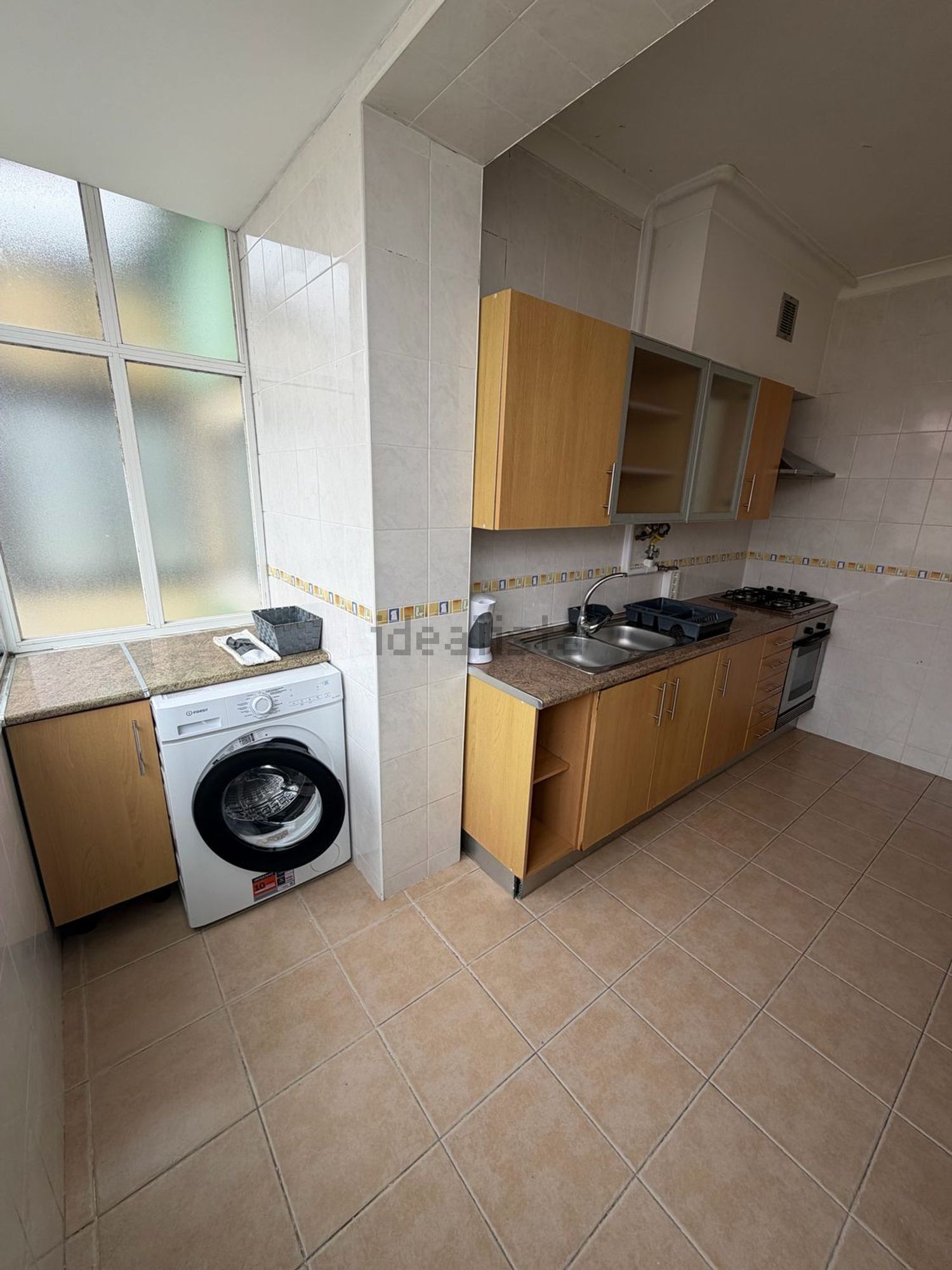 出租房间在Estrada Nacional 11-1 203c BaixadaBanheira - 厨房