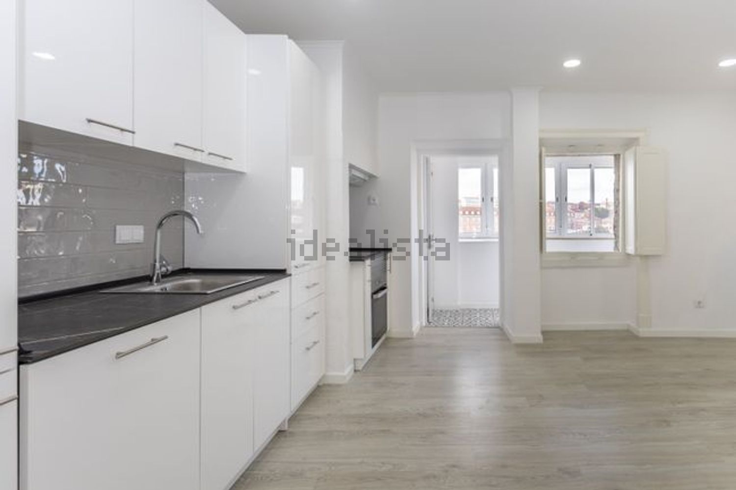 公寓 t2出售在Largo das Olarias s/n - 厨房