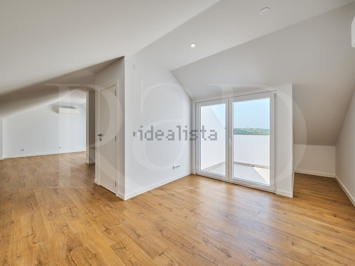 小楼房或独栋别墅出售在Rua do Massapêz, 43 - 居住