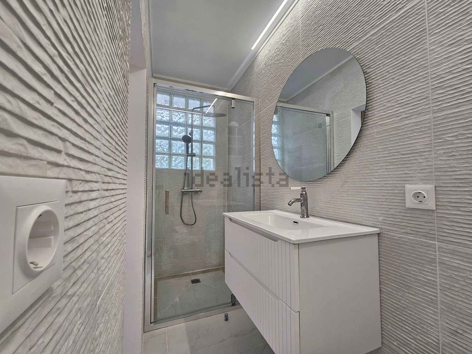 公寓 t2出售在Rua Luís de Camões, 6 - 卫生间