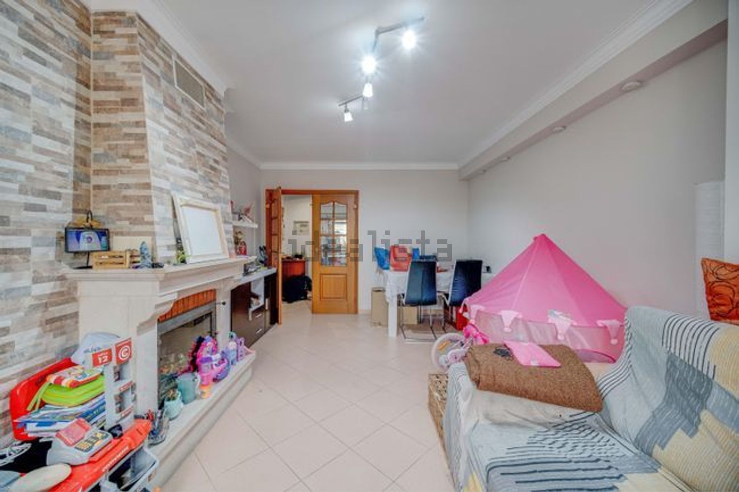 公寓 t2出售在Estrada Municipal, 510 - 卧室