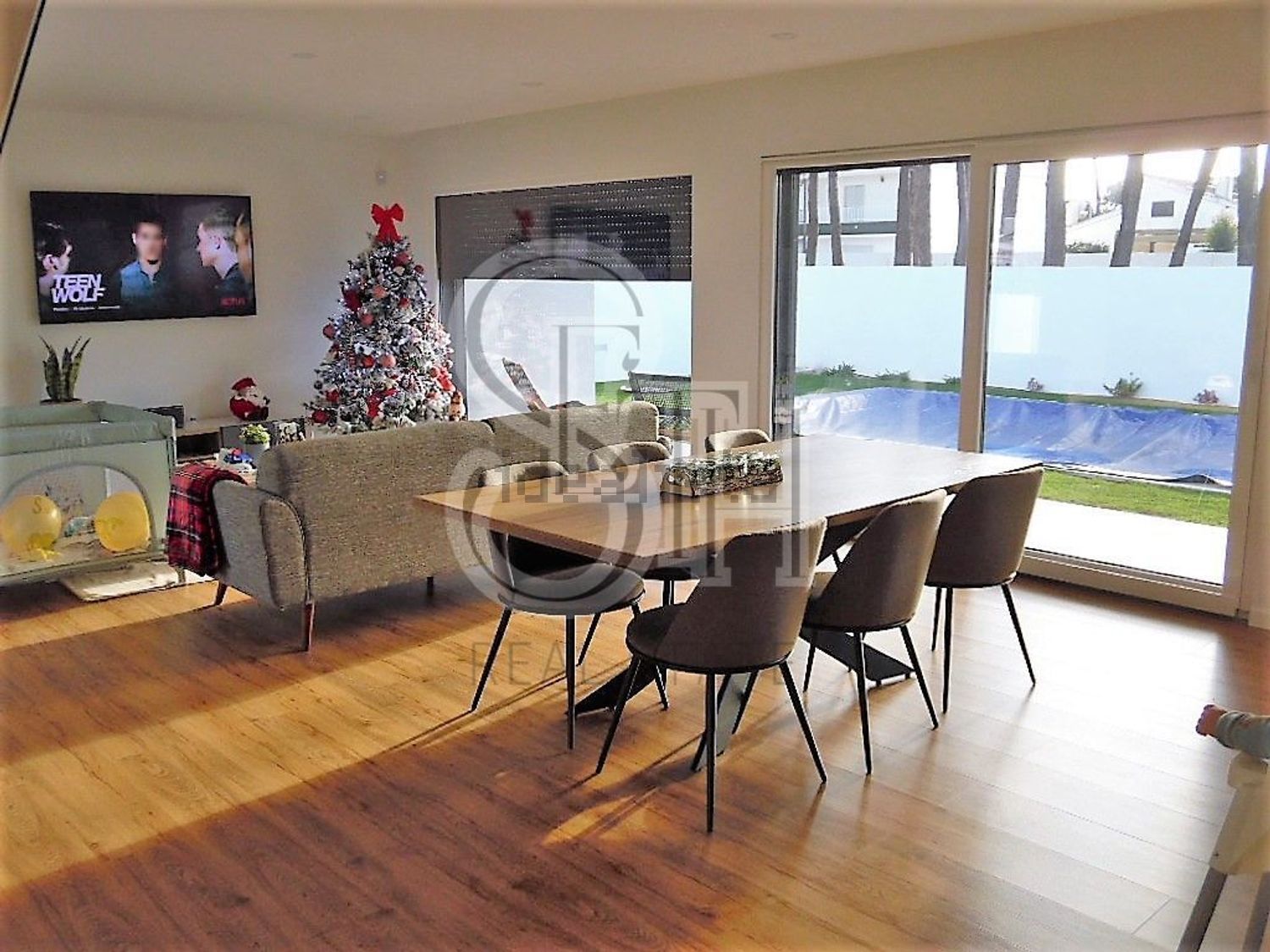 出租小楼房或独栋别墅在Avenida Dom Fernando - 客厅