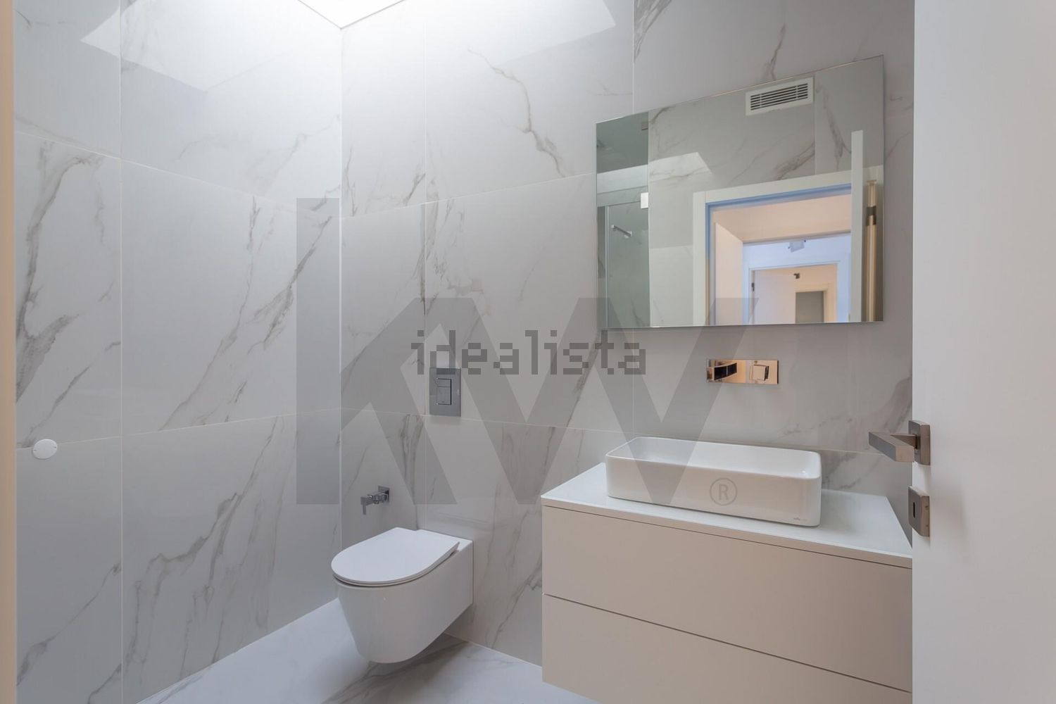 双拼别墅出售在Rua Marechal Craveiro Lopes s/n - 卫生间