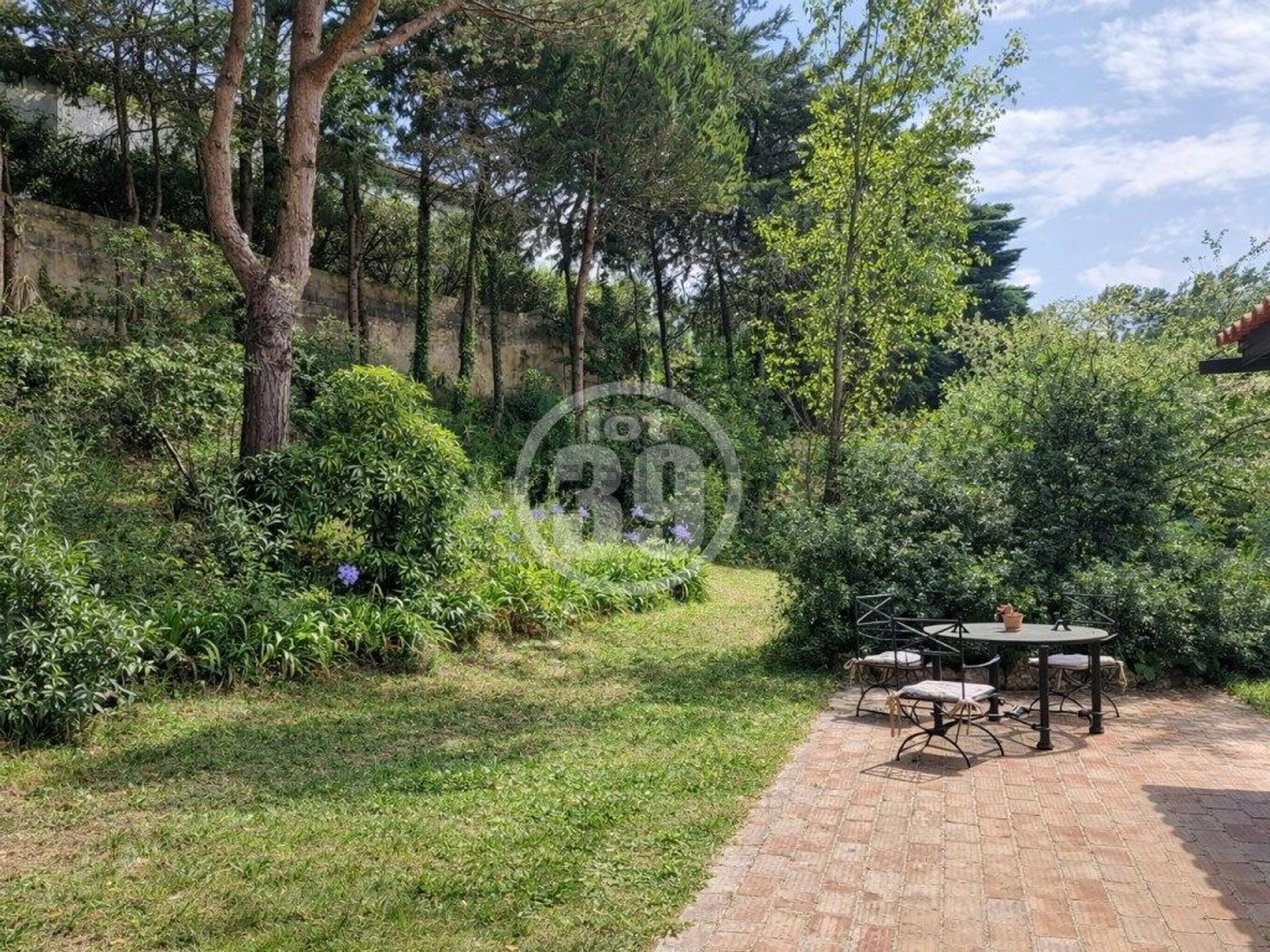 小楼房或独栋别墅出售在Centro de Sintra - Portela de Sintra - 花园