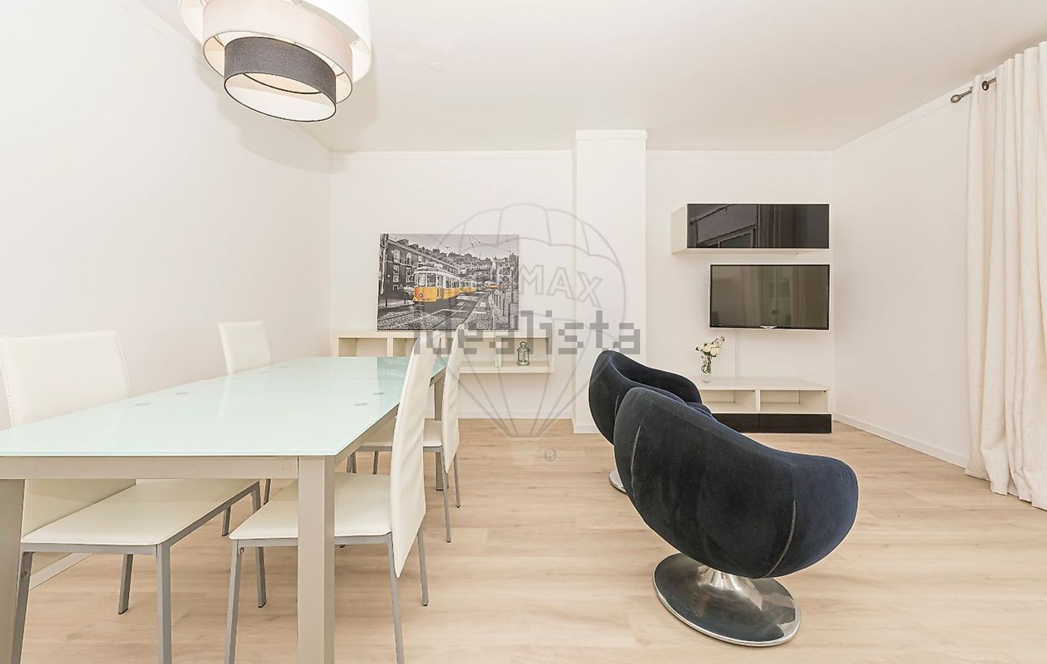 出租公寓 t2在Rua Álvaro Benamor - 客厅