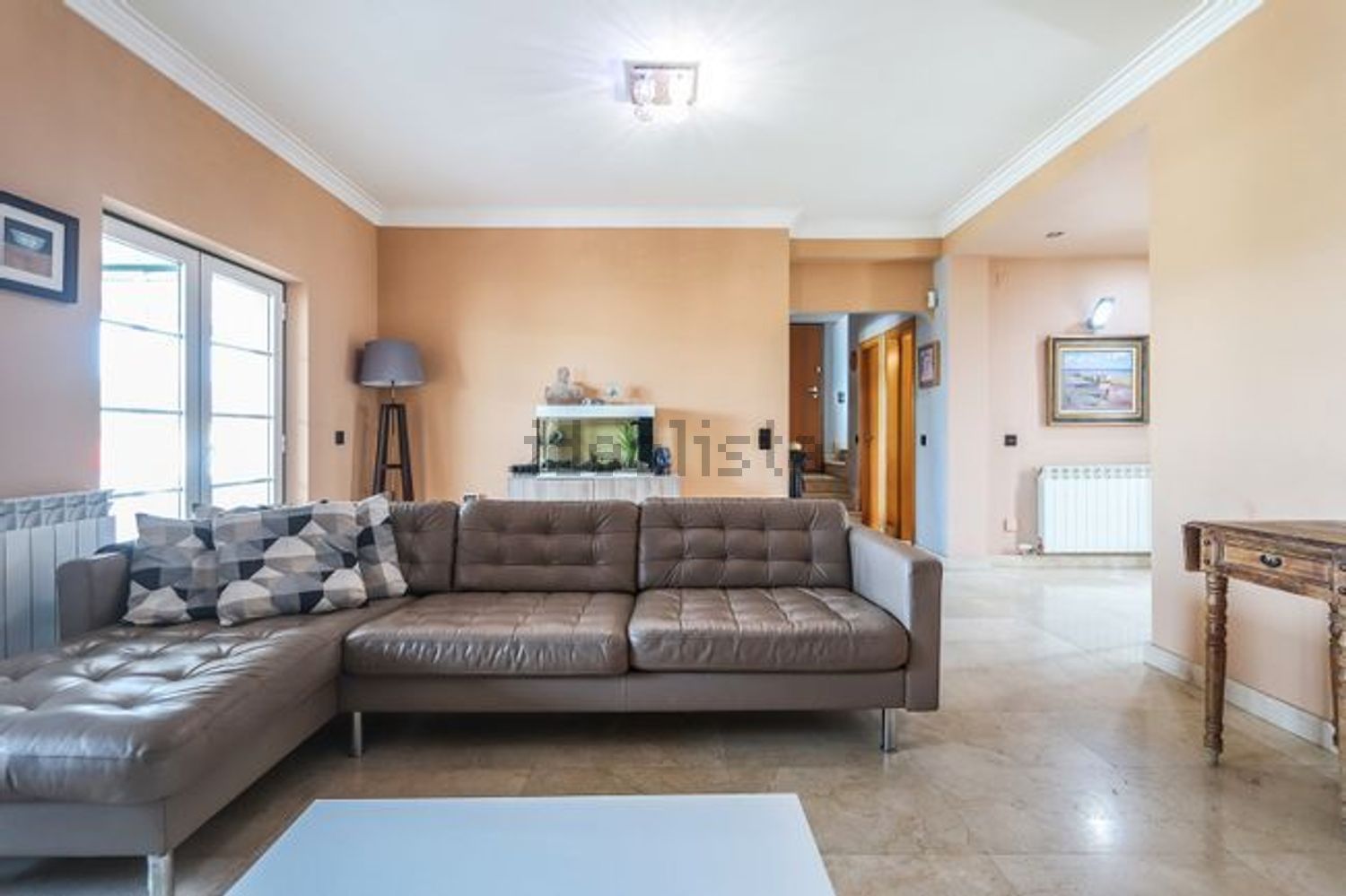 小楼房或独栋别墅出售在Praceta Santo António - 客厅