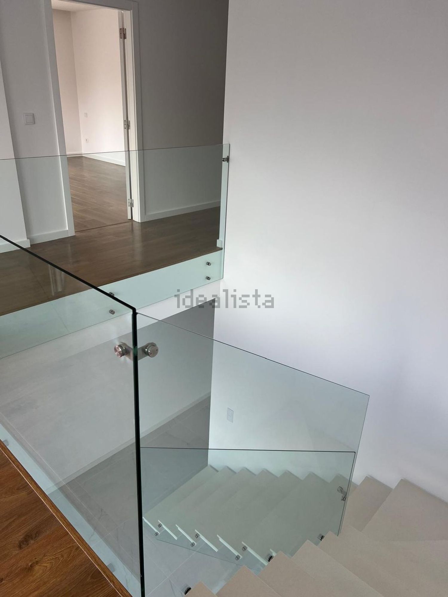 小楼房或独栋别墅出售在Rua Nova do Ribeiro, 12 - 详情