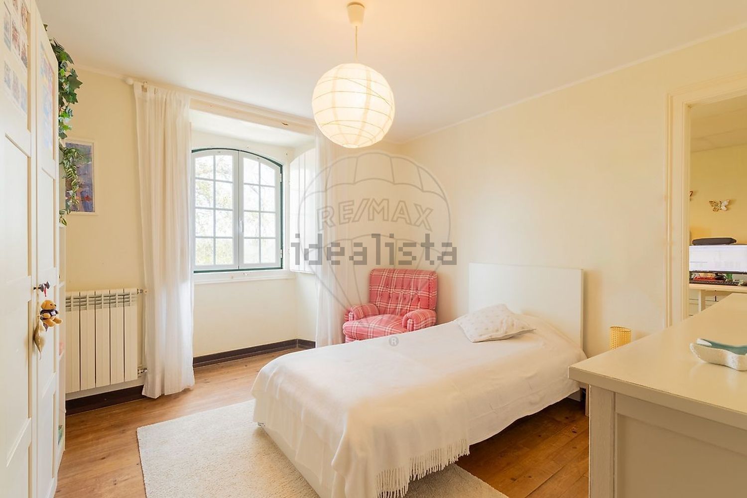 小楼房或独栋别墅出售在Rua António Rodrigues Pimenta - 卧室