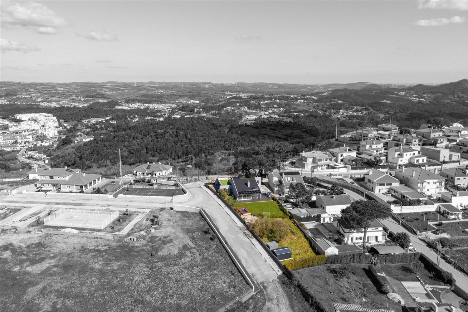 小楼房或独栋别墅出售Em539 - 视线