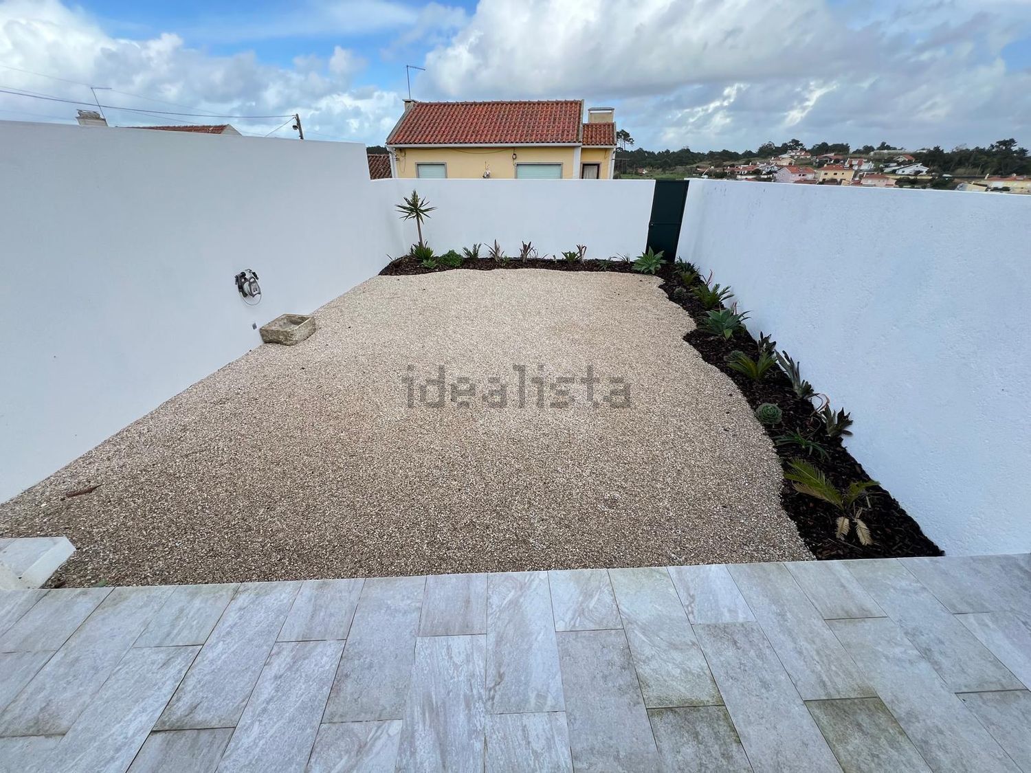 出租双拼别墅在Travessa Professor Victor Oliveira, 6 - 花园