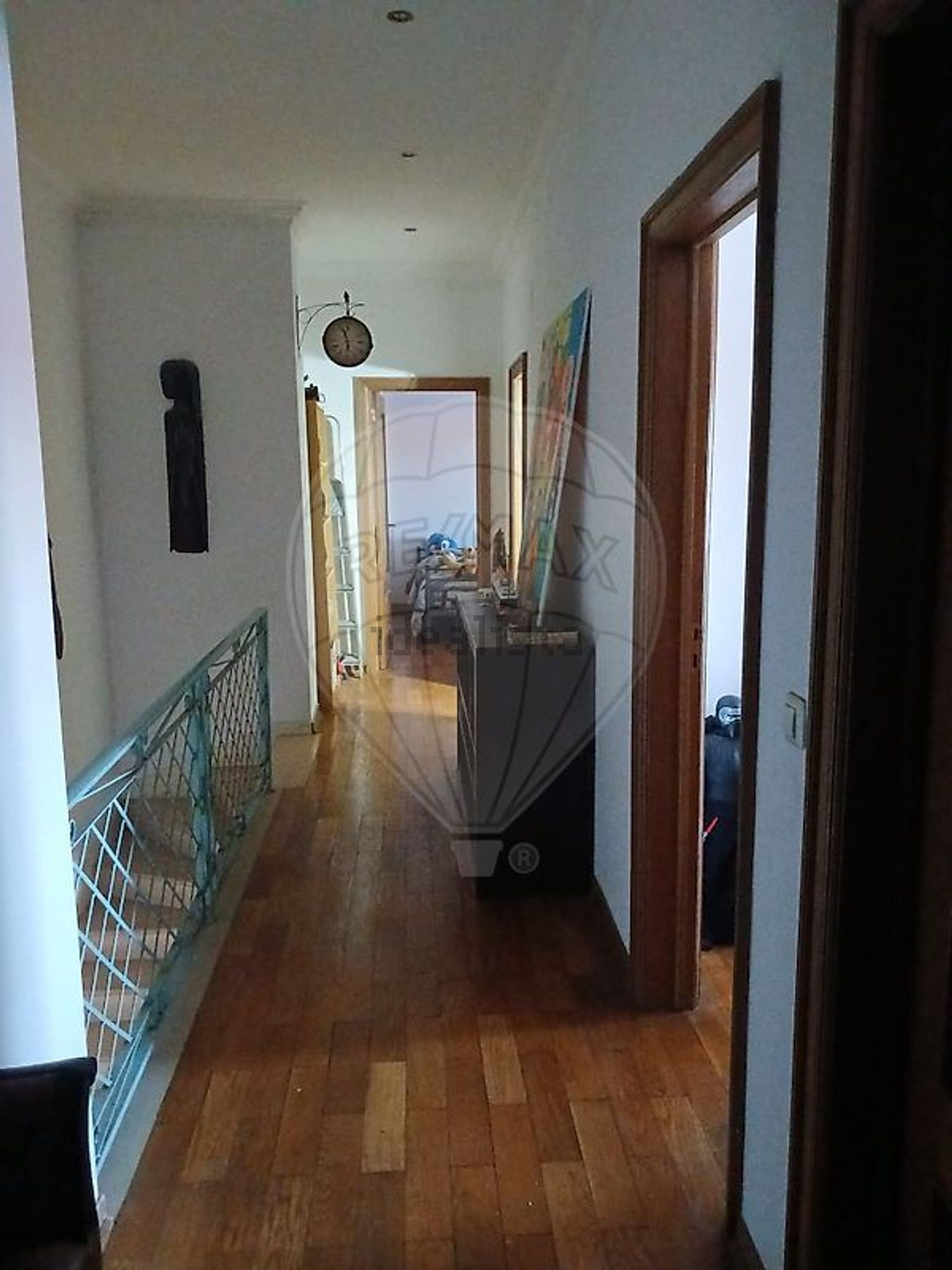 公寓 t4出售在Rua Almeida Garrett - 过道