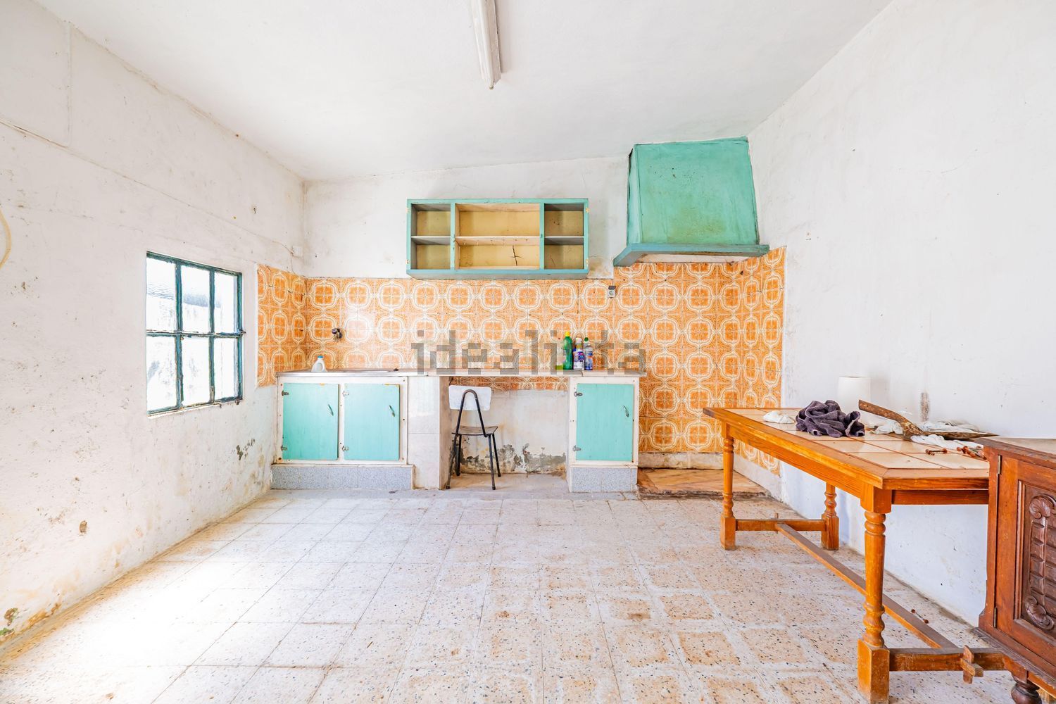 小楼房或独栋别墅出售在Rua General Humberto Delgado, 6 - 厨房