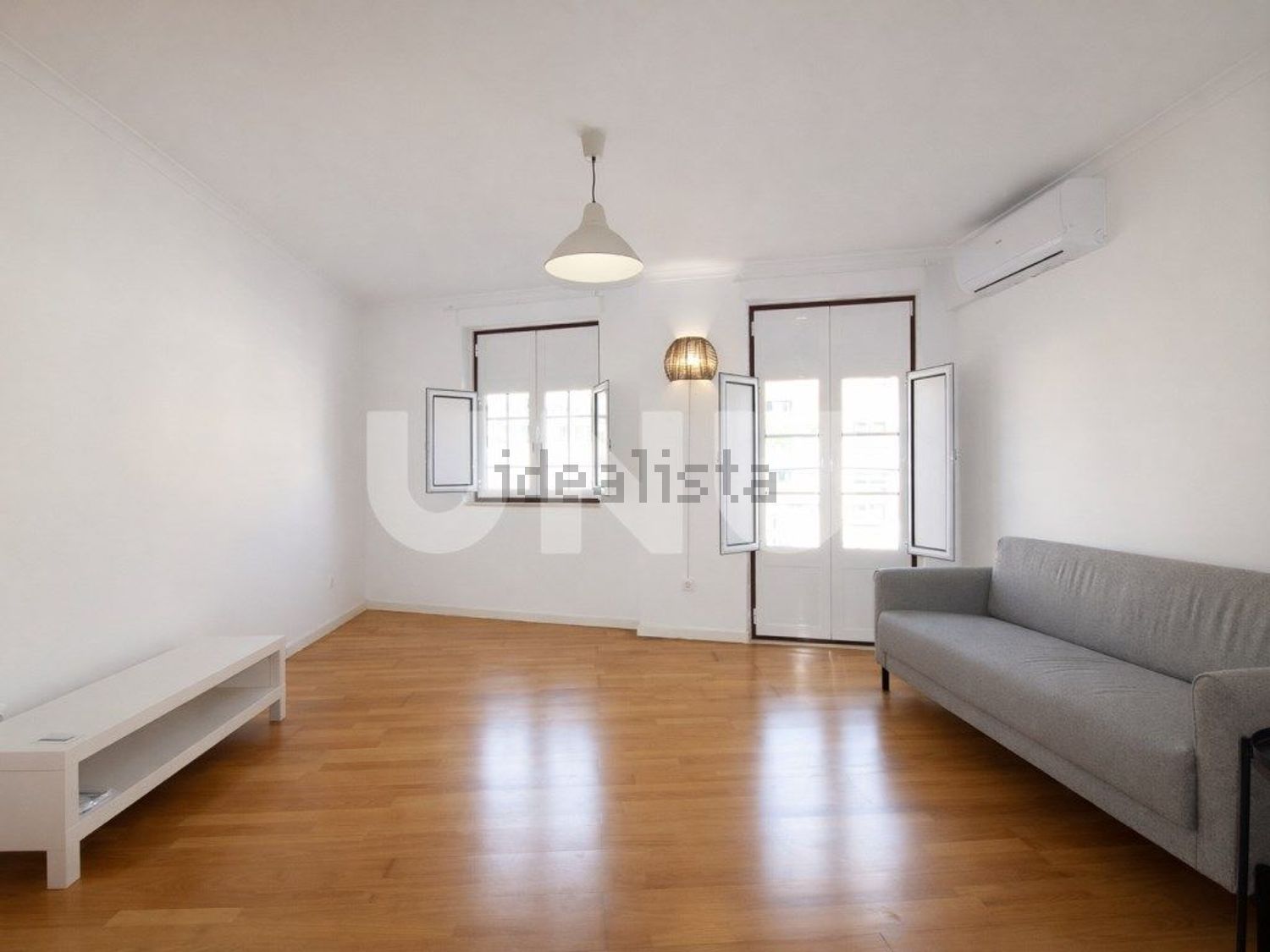 出租公寓 t2在Avenida Pedro Víctor, 31 - 客厅