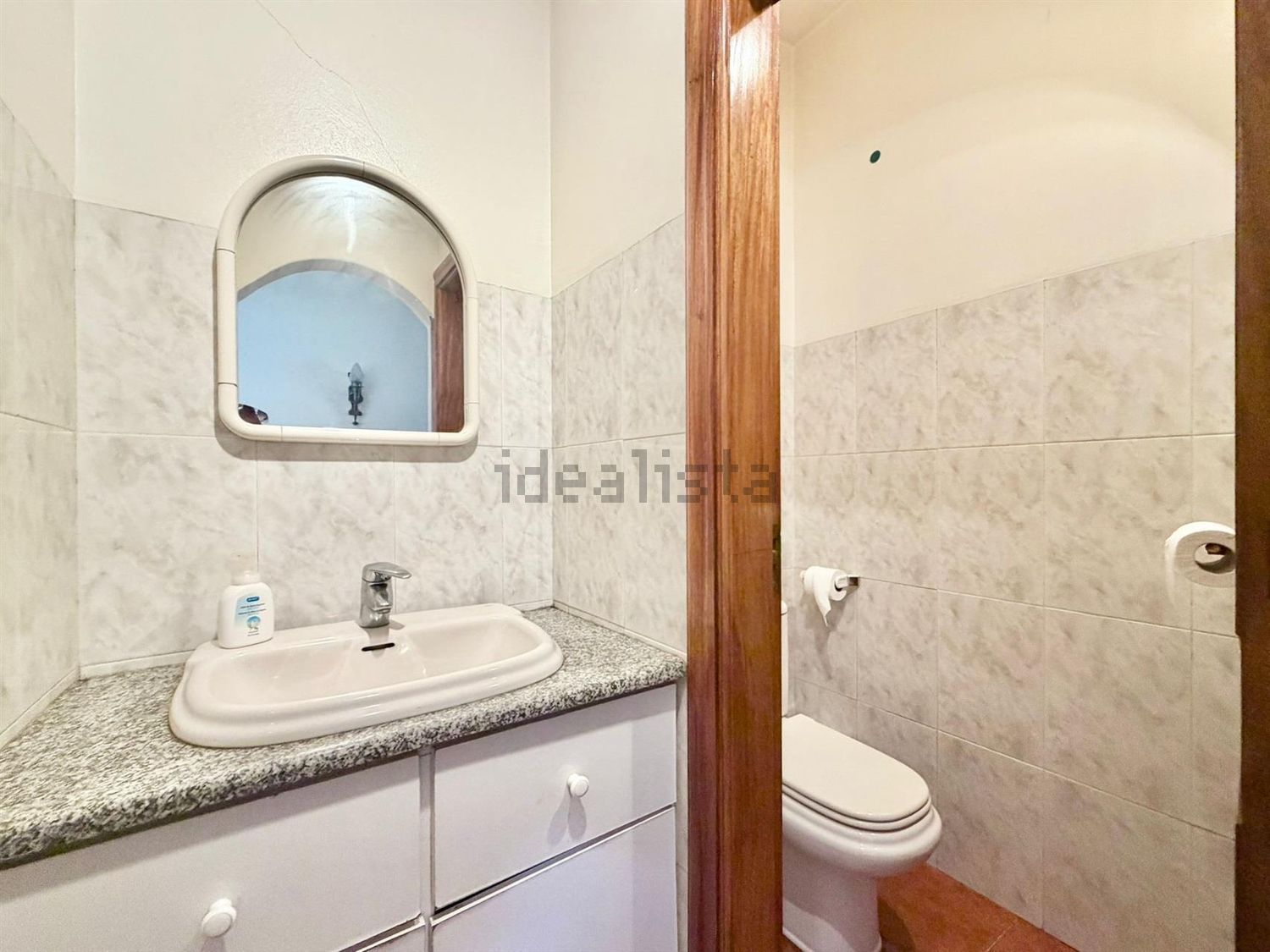 小楼房或独栋别墅出售在Alhos Vedros - 卫生间