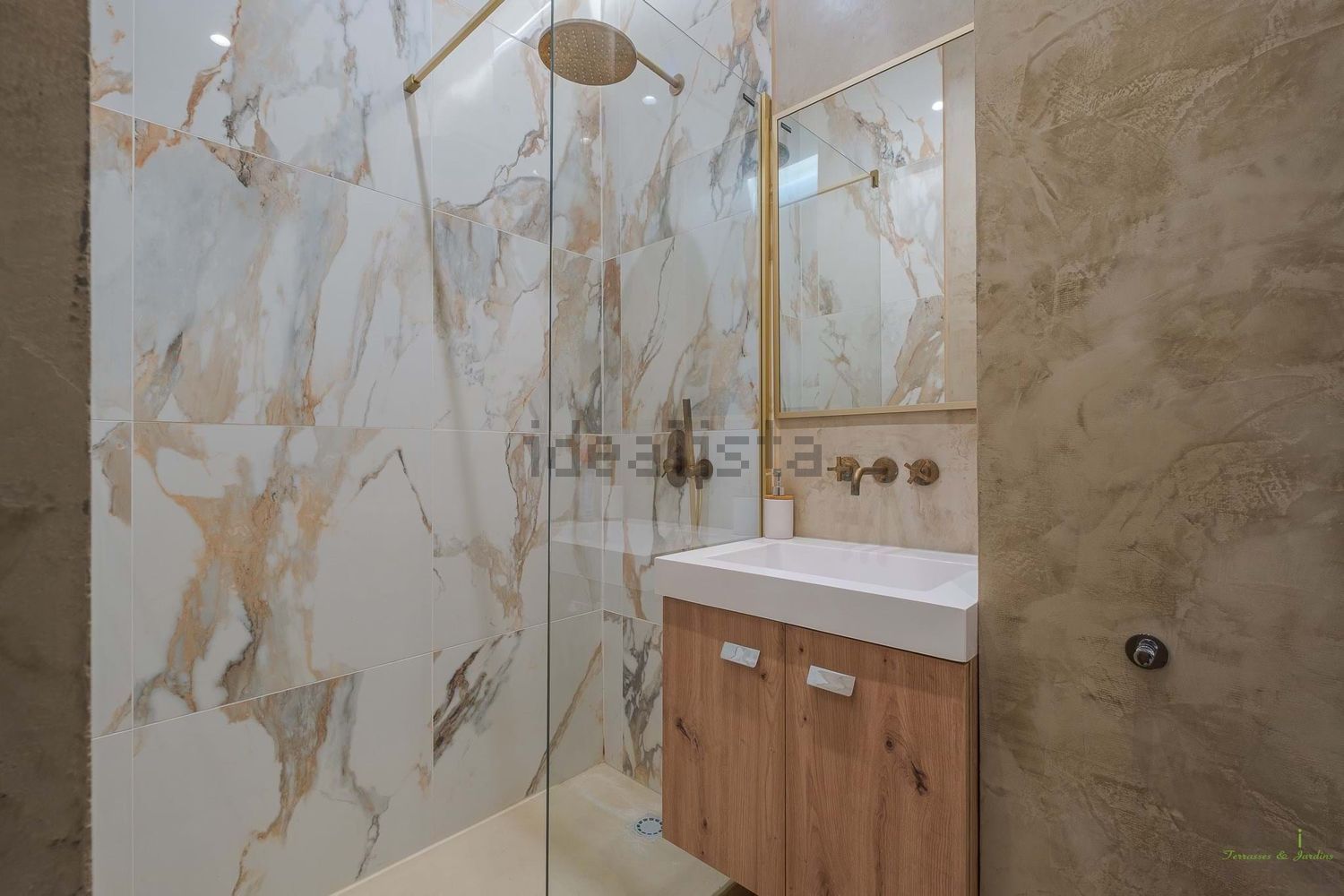 公寓 t2出售在Travessa da Portuguesa, 48 - 卫生间