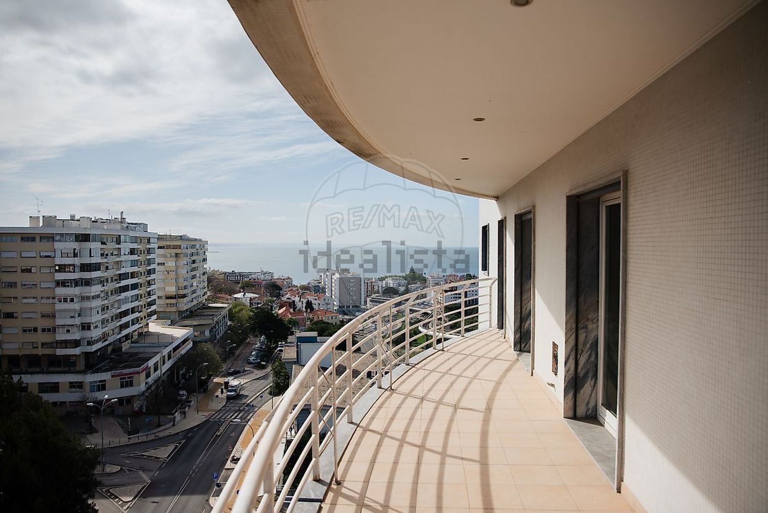 出租公寓 t3在Estrada de Paço de Arcos - 阳台