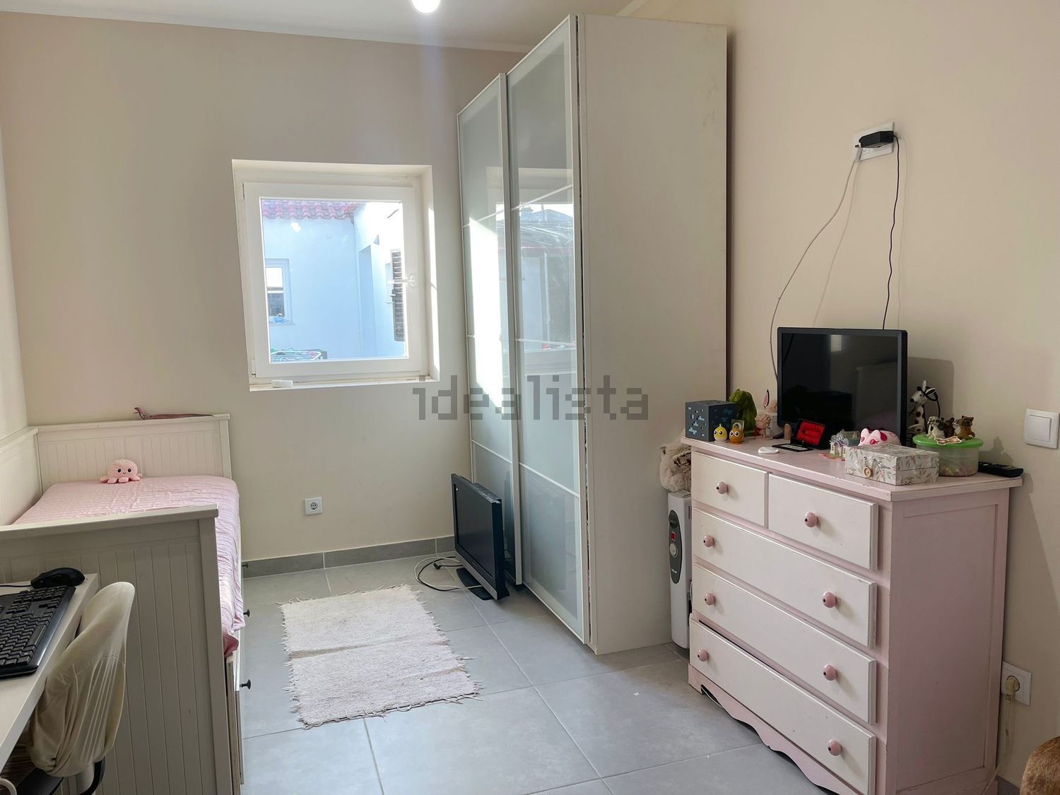 小楼房或独栋别墅出售在Estrada do Peixe, 35 - 卧室