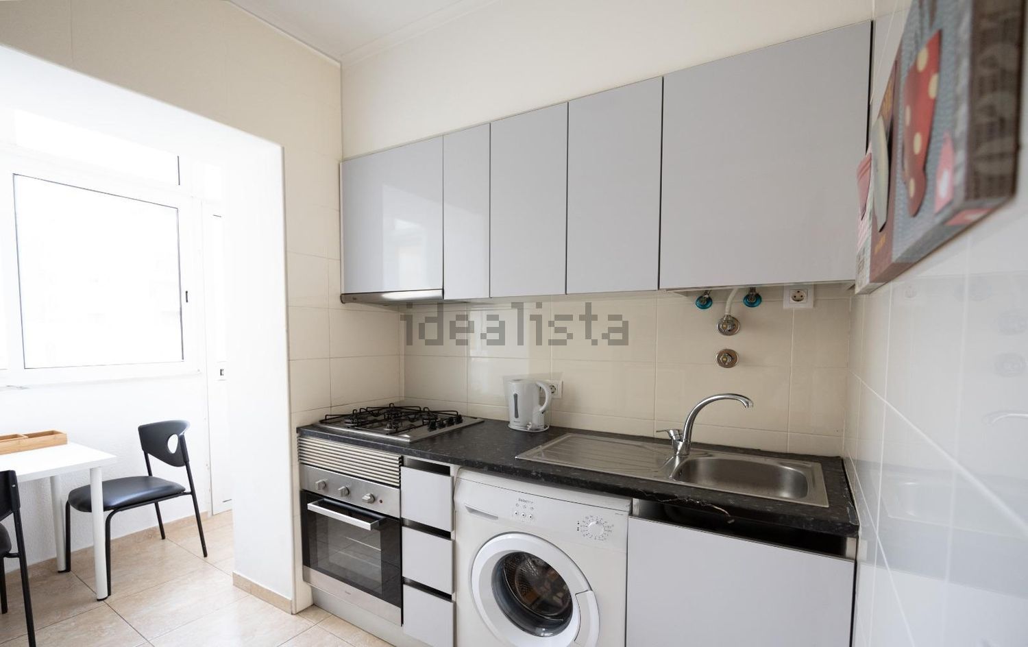 出租房间在Rua Luciano Cordeiro, 58 - 厨房