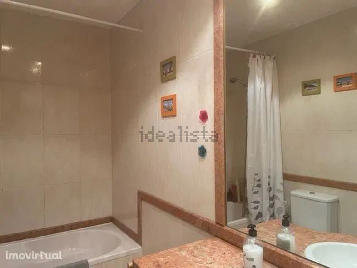 出租房间在Rua Dom Afonso Henriques, 50 - 卫生间