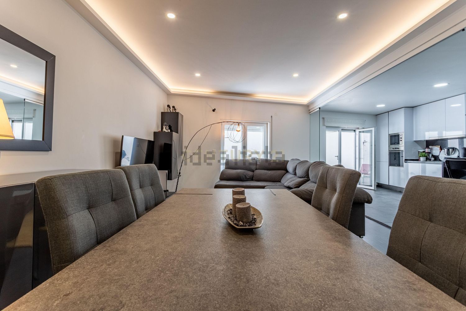 复式公寓出售在Rua Almirante Gago Coutinho, 118 - 客厅