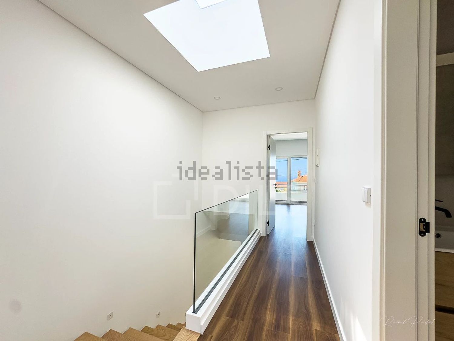 双拼别墅出售在Rua da Cancelinha, 12 - 过道