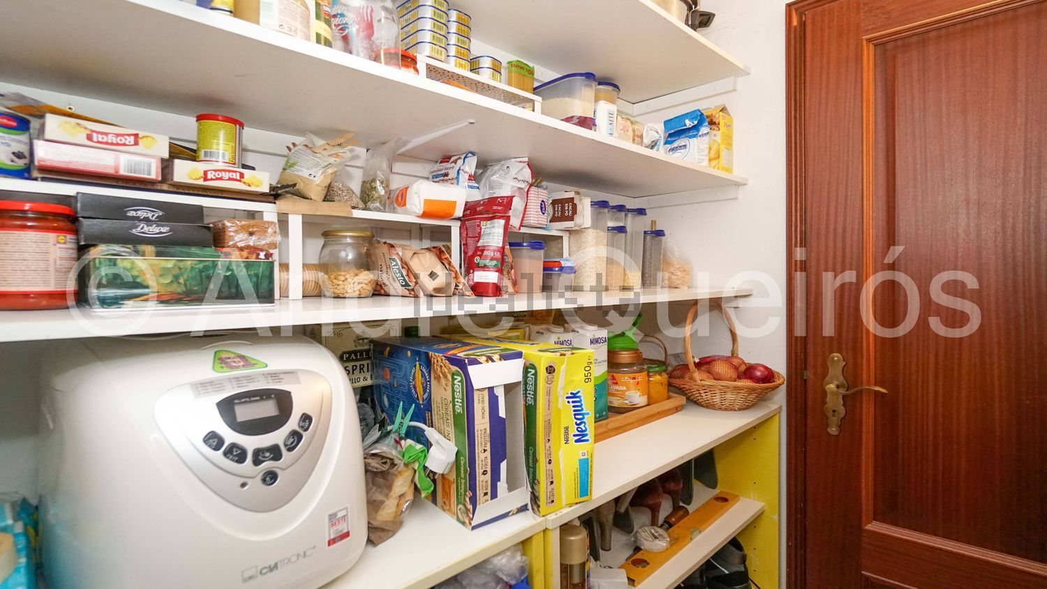 出租公寓 t2在Rua Rogério Pedro, 2890 -089 - 居住