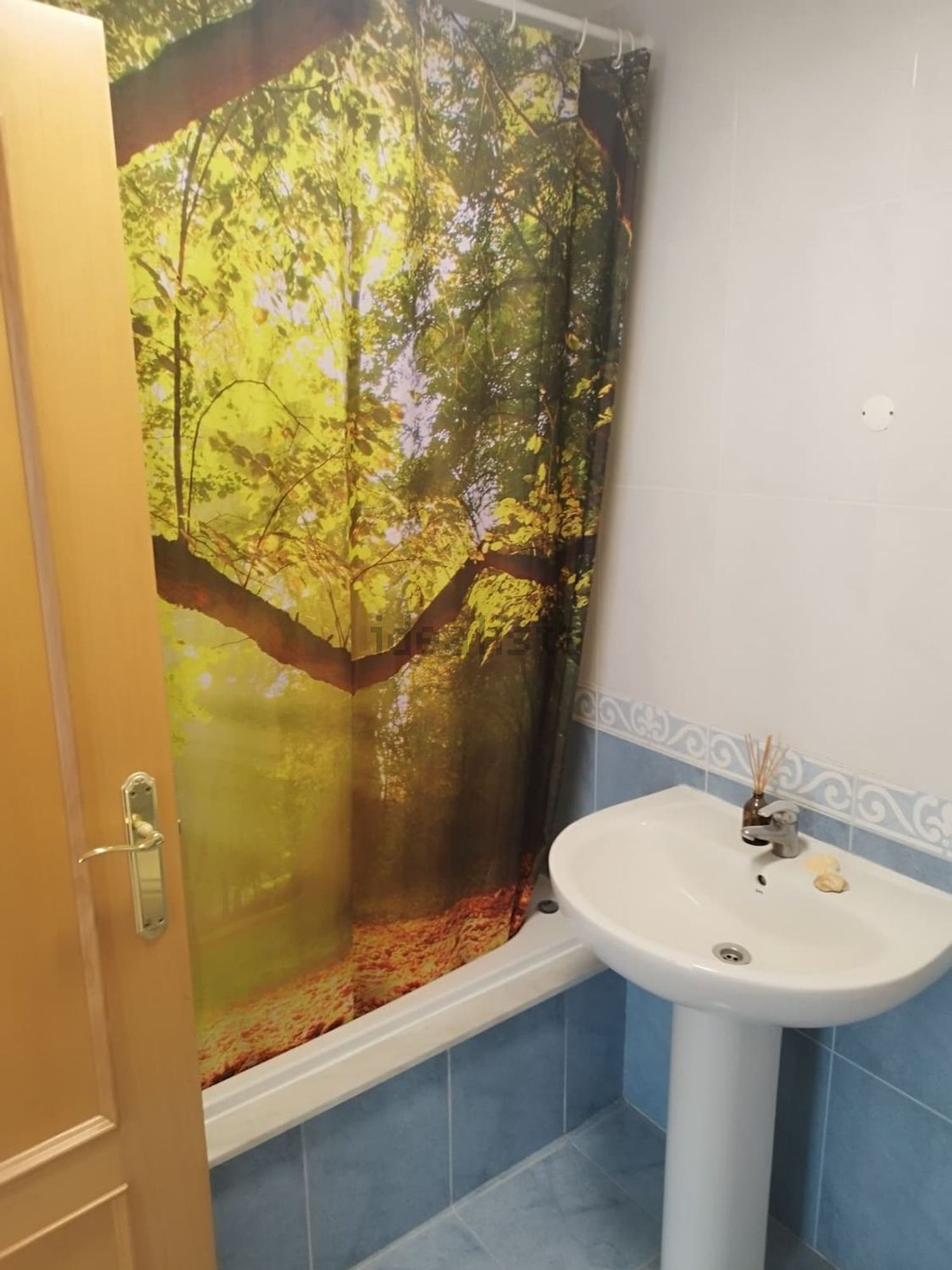 出租公寓 t3在Rua José Vianna da Motta, 12 - 卫生间