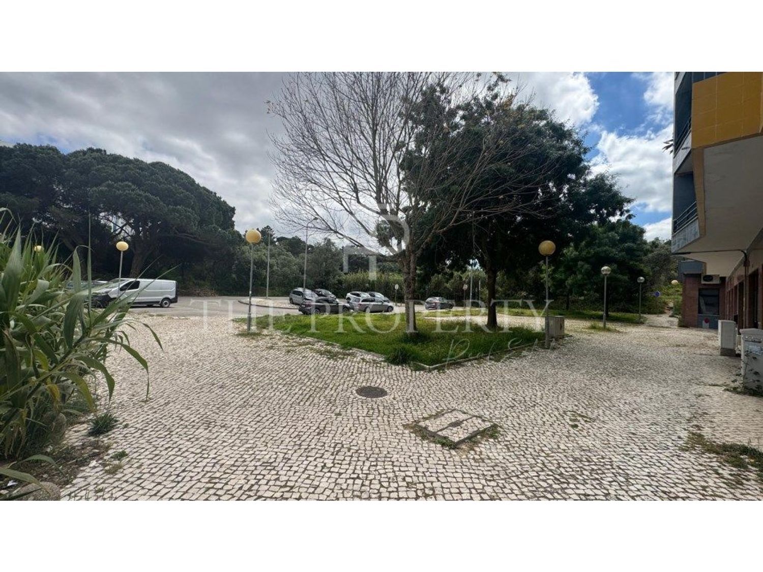 公寓 t3出售在Avenida Arsenal do Alfeite - 花园