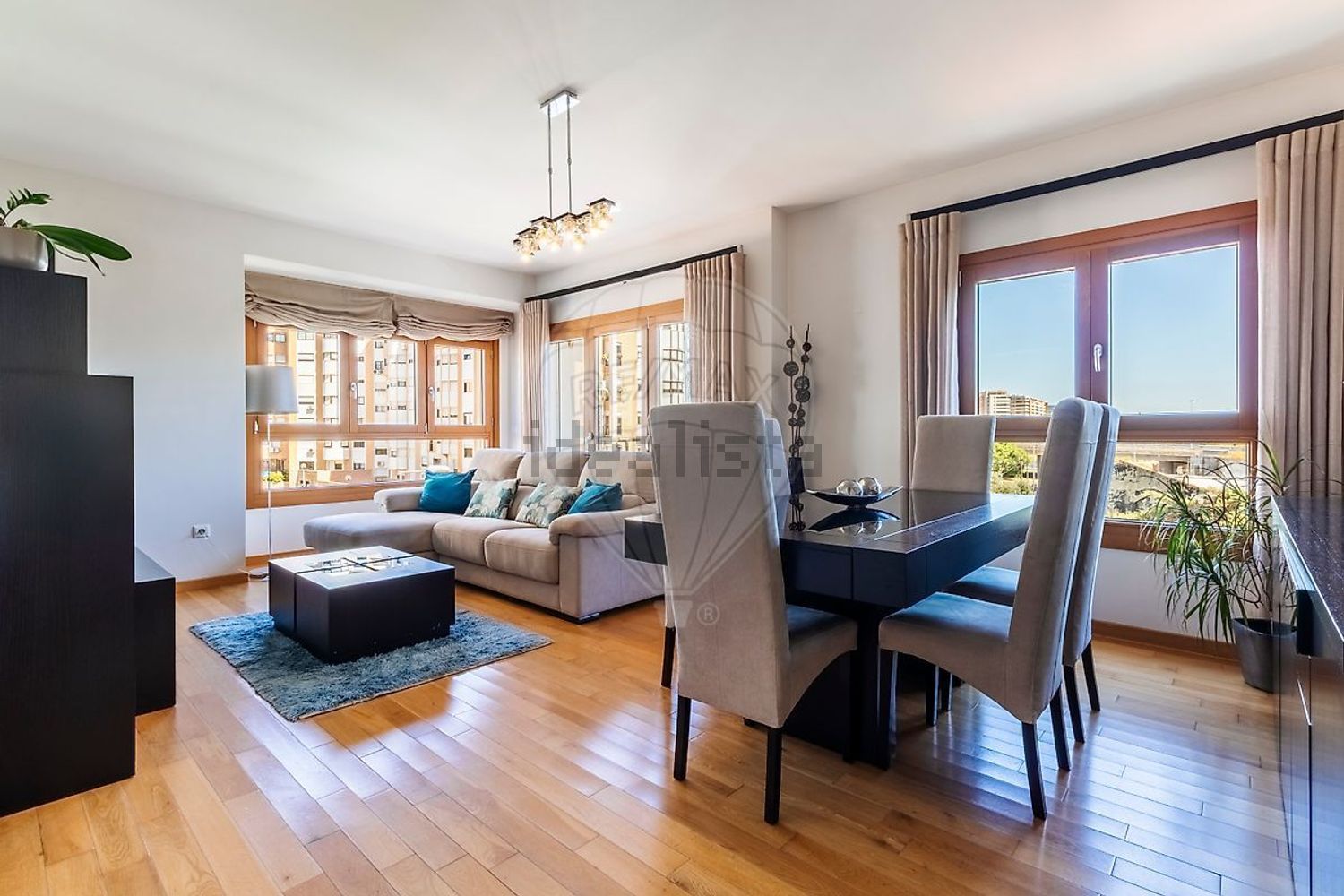 出租公寓 t2在Estrada São Bartolomeu - 客厅