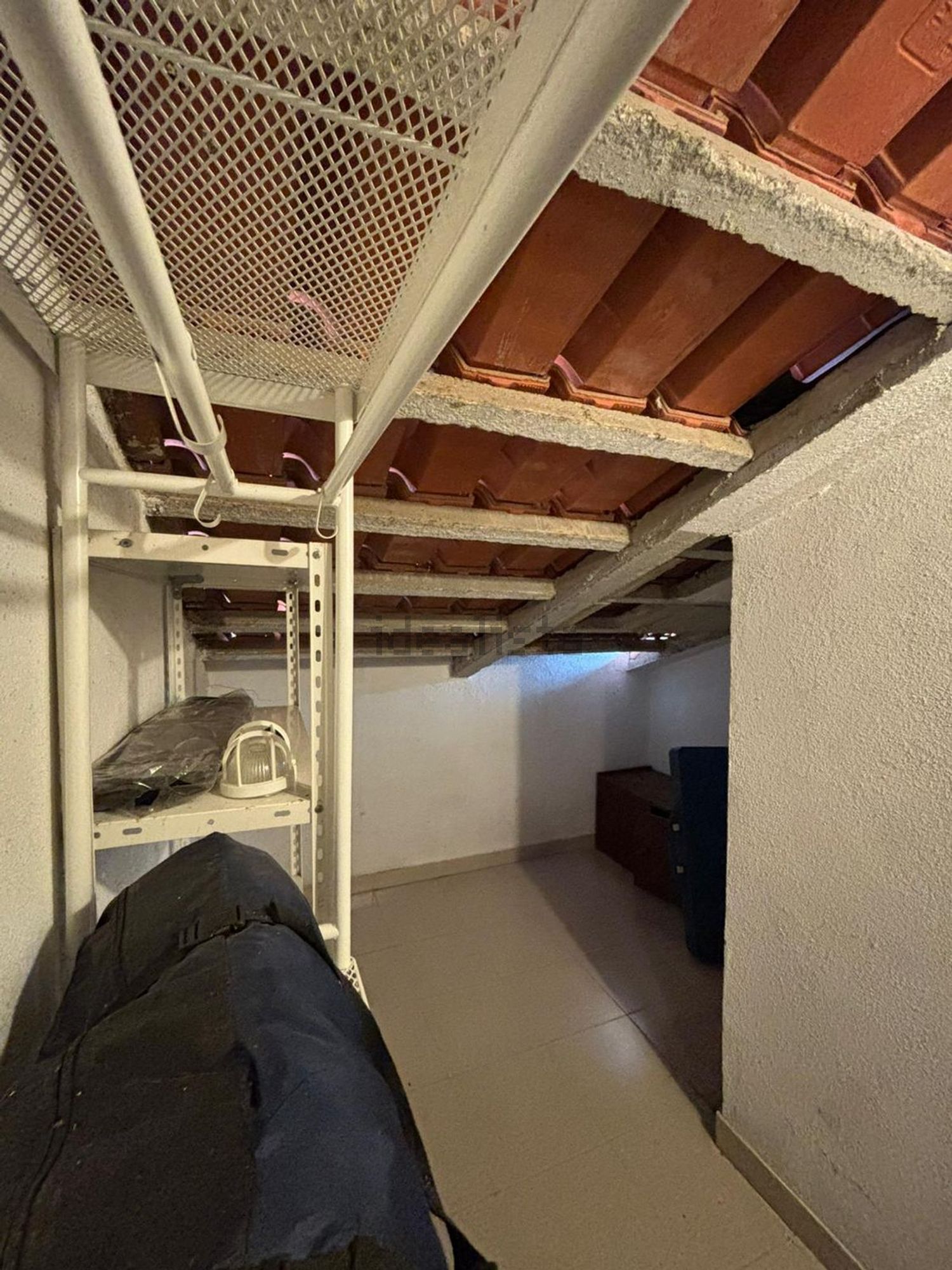 出租公寓 t2在Rua José Carlos Ary dos Santos, 3 - 储藏室