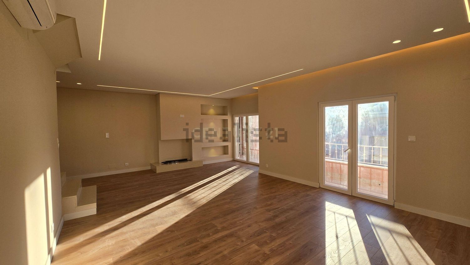 复式公寓出售在Costa da Guia - 居住