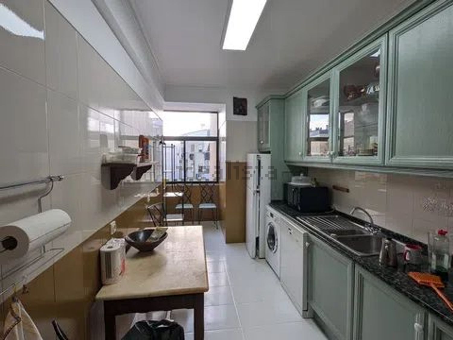 出租公寓 t4在Rua Elias Garcia, 249 - 厨房