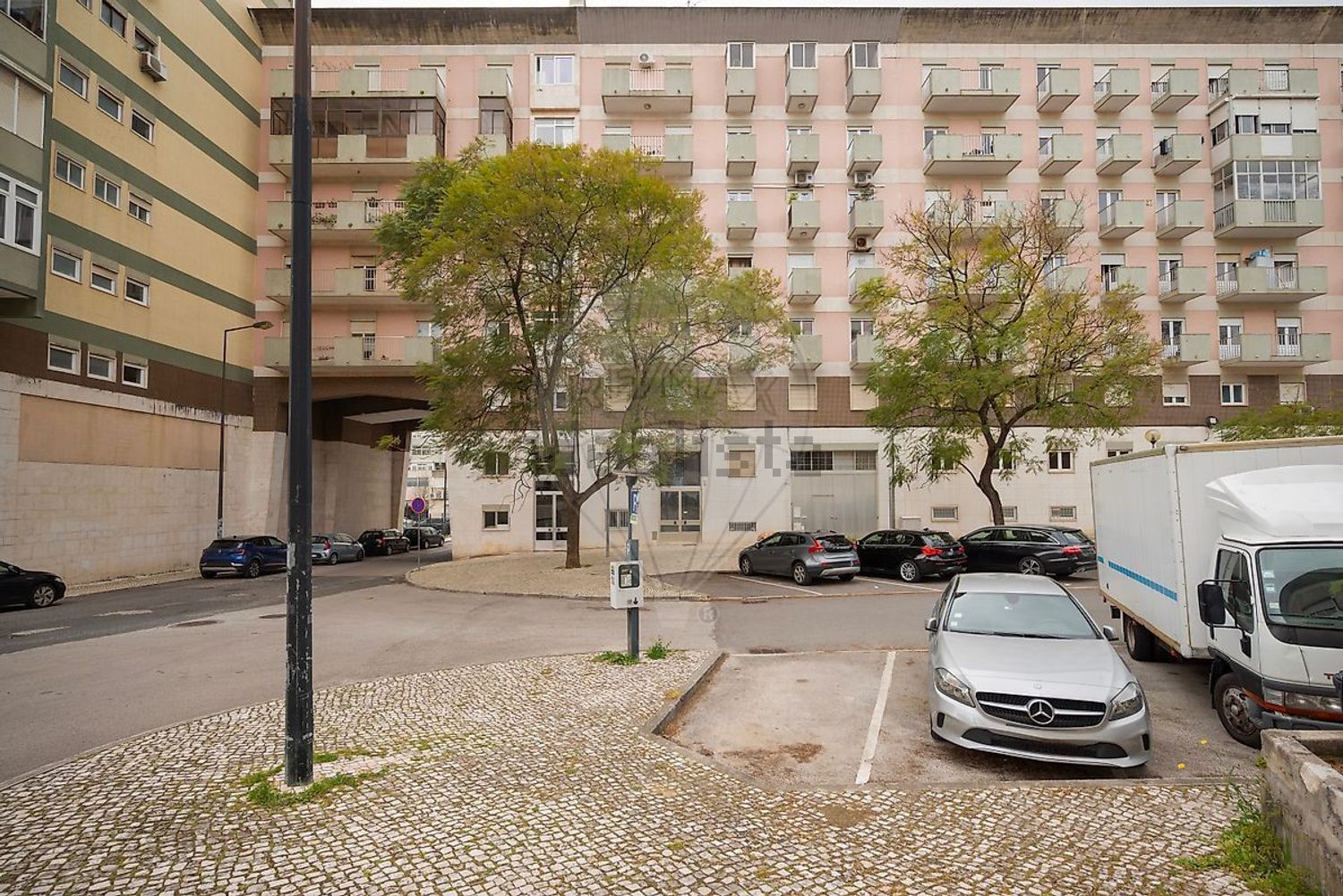 出租公寓 t2在Rua Luís Pastor de Macedo - 视线