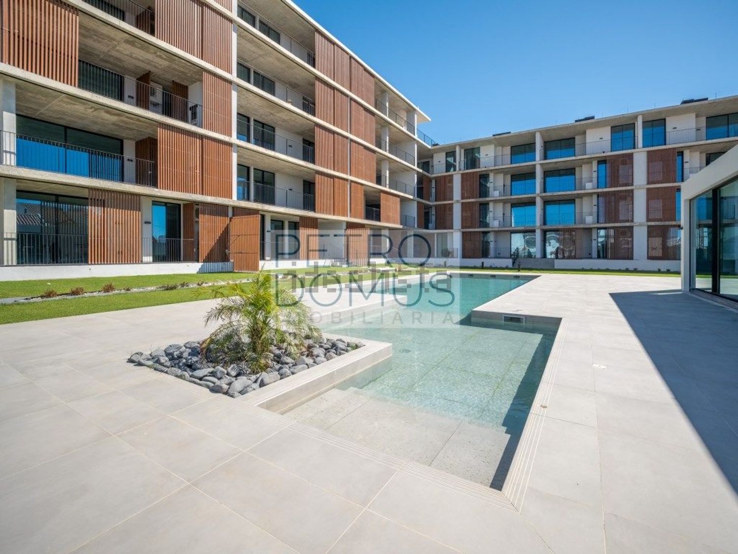 公寓 t2出售在Rua Padre Francisco António Ferreira - 游泳池