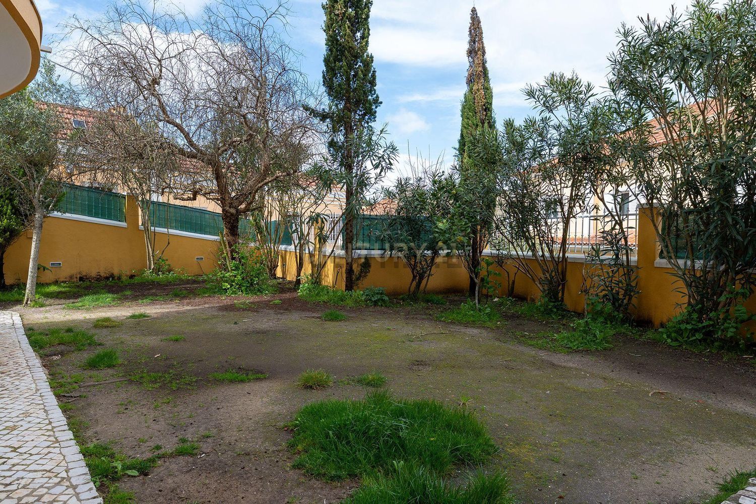 小楼房或独栋别墅出售在Rua Engenheiro José Caetano Salema Garção, 29 - 花园