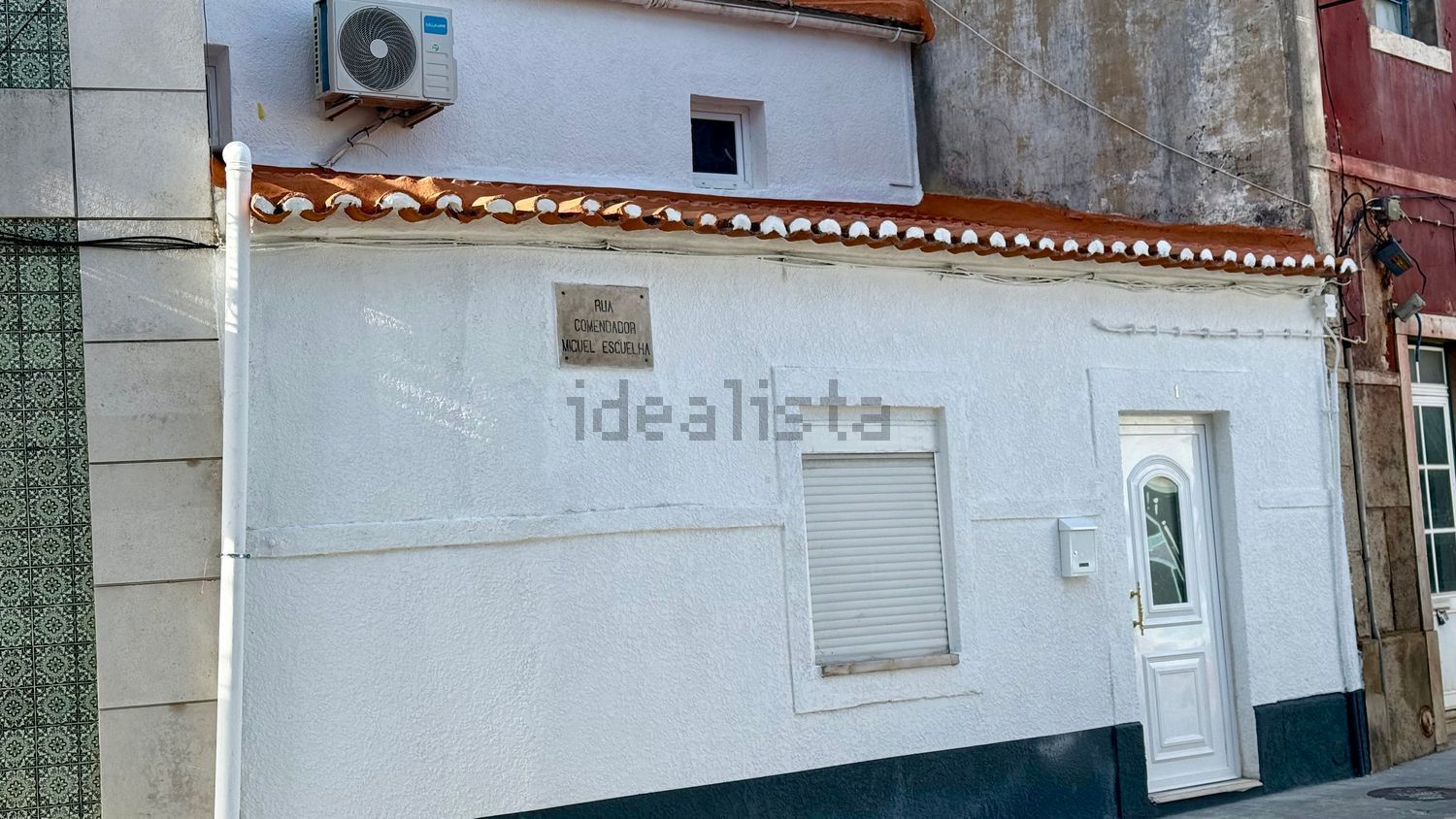 双拼别墅出售在Rua Comendador Miguel Esguelha - 外立面