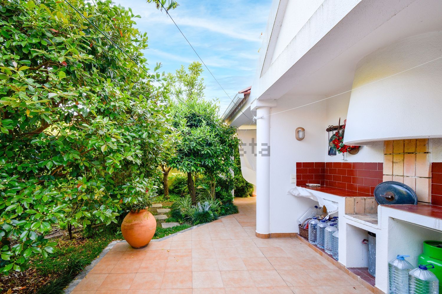 小楼房或独栋别墅出售在Centro - 阳台