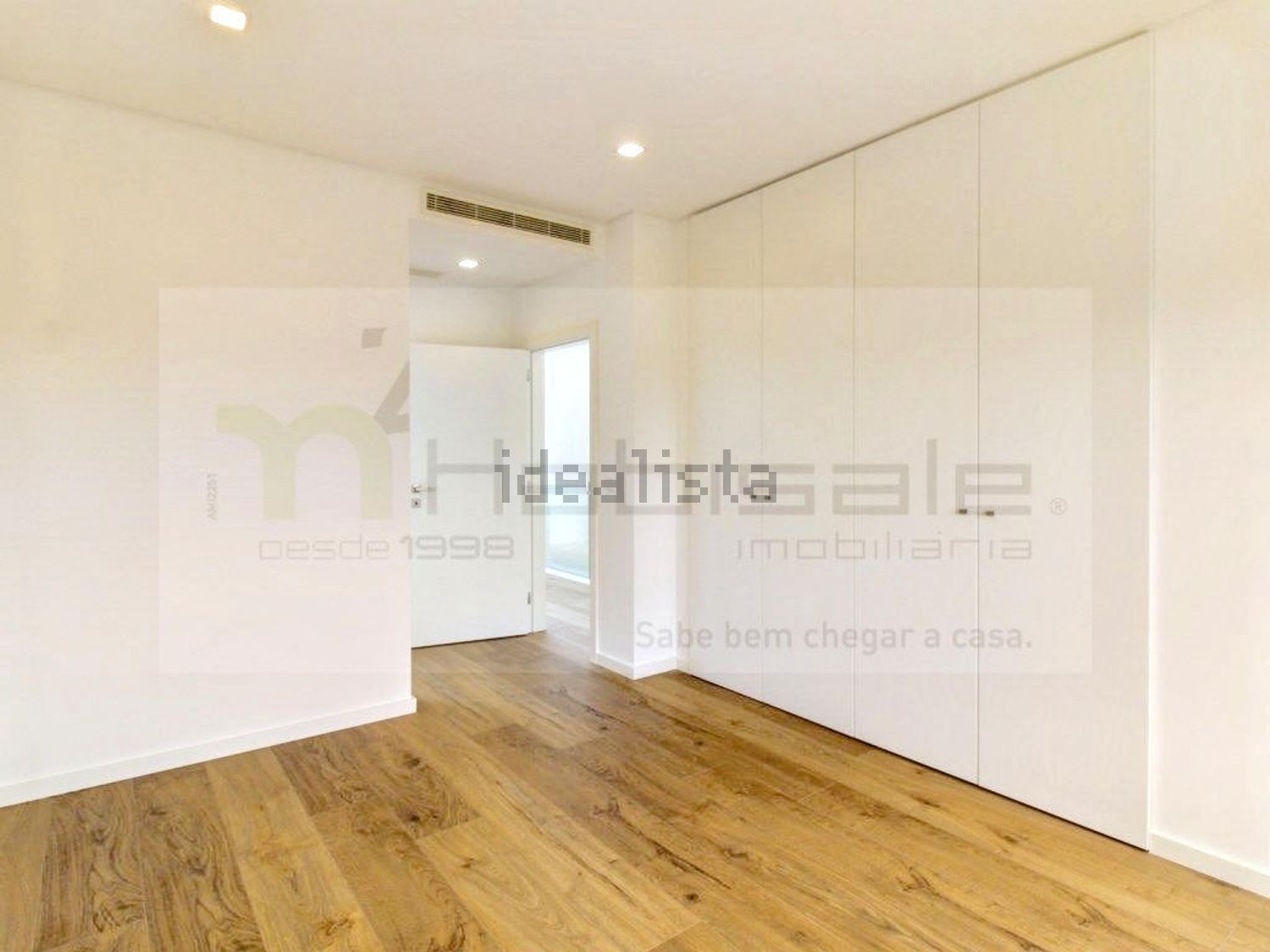 小楼房或独栋别墅出售在Rua Marechal Craveiro Lopes, 43 - 居住