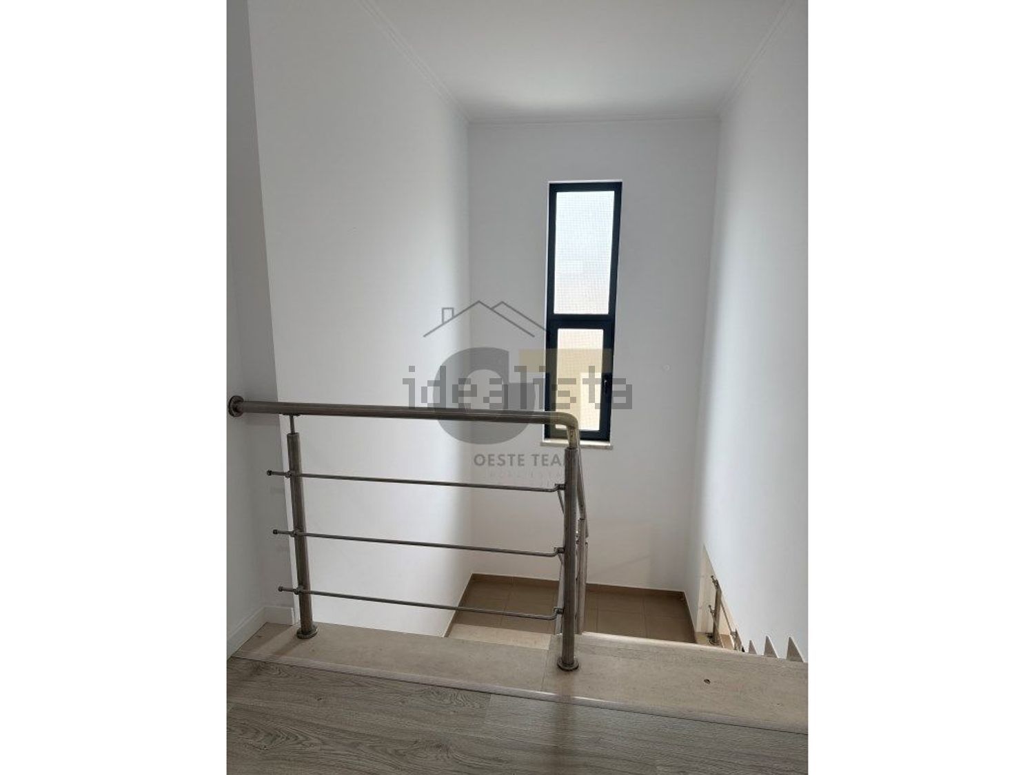 小楼房或独栋别墅出售在Rua Pulido Valente, 14 - 照片