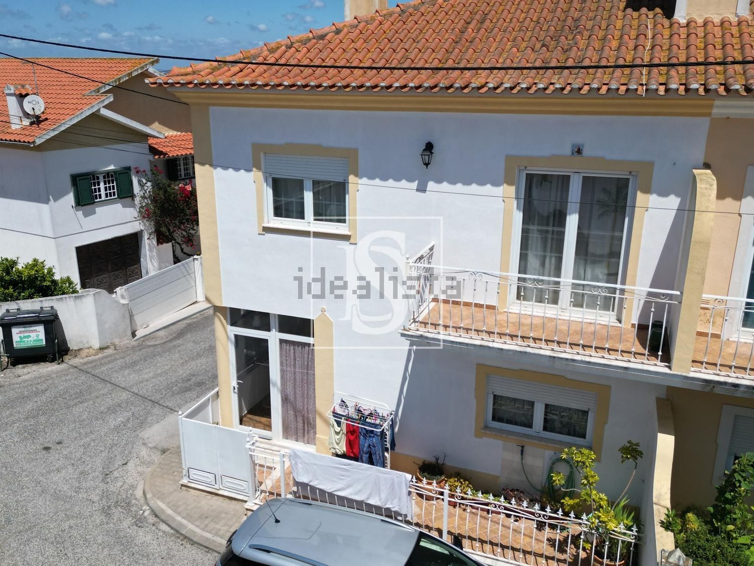 小楼房或独栋别墅出售在Encarnação - 外立面