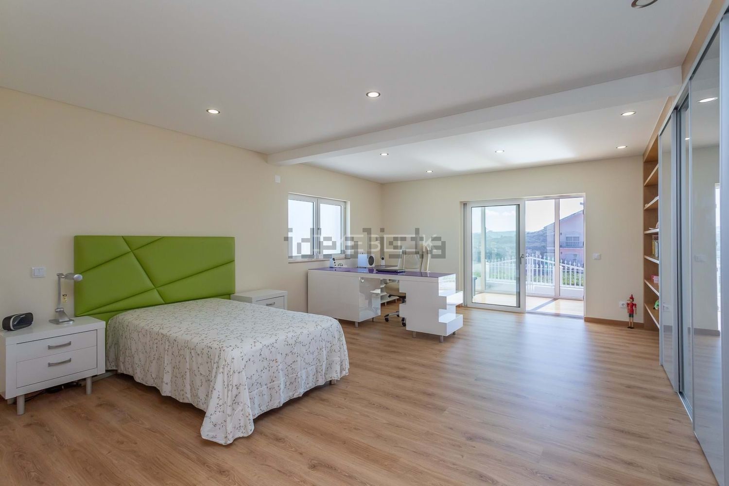 小楼房或别墅出售在Igreja Nova e Cheleiros - 客厅