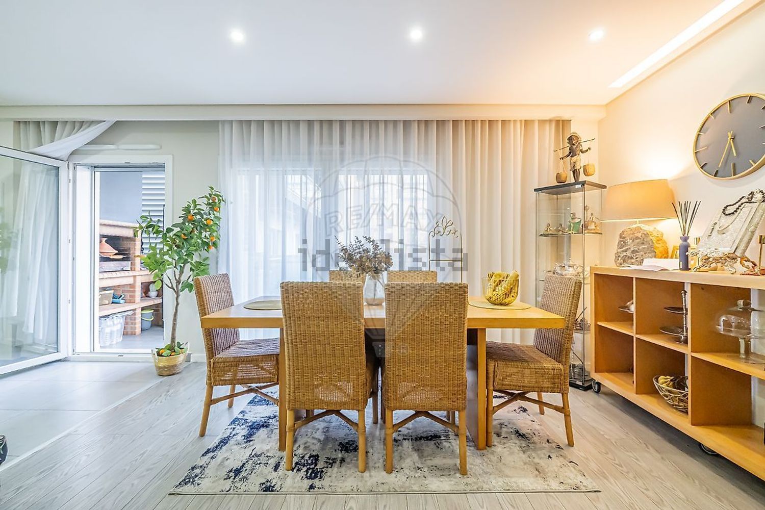 公寓 t3出售在Rua 25 de Abril de 1974 - 客厅