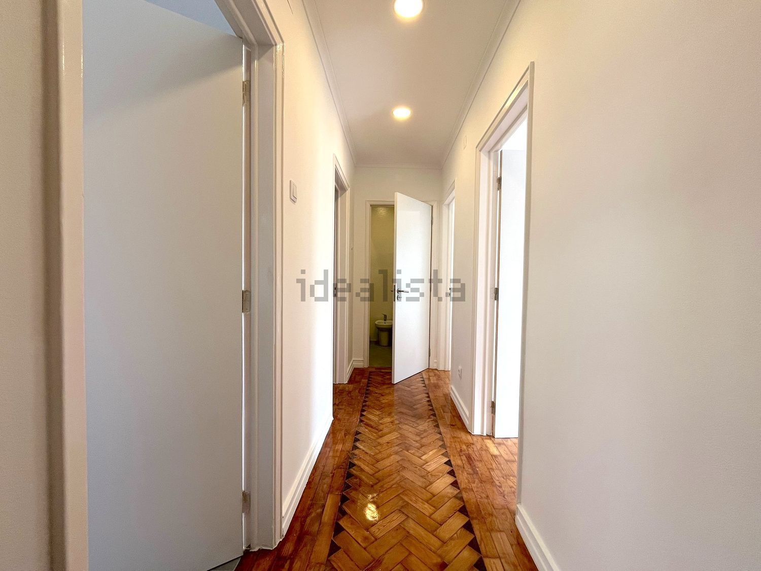 出租公寓 t2在Rua Jacinto Nunes, 8 - 过道